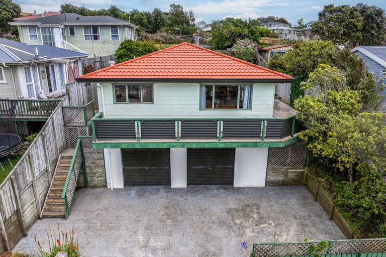 Photo of property in 1 Tuki Street, Titahi Bay, Porirua, 5022