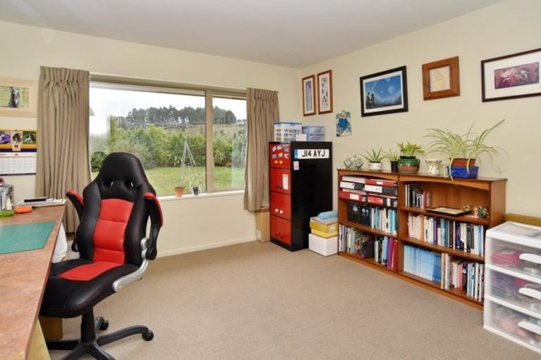 Photo of property in 12 Fergus Road, Loburn, Rangiora, 7472