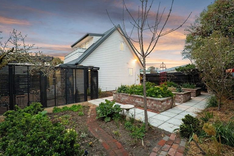 Photo of property in 1/39 Pannell Avenue, Wainoni, Christchurch, 8061