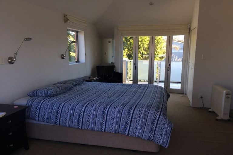 Photo of property in 33e Cranmer Square, Christchurch Central, Christchurch, 8013