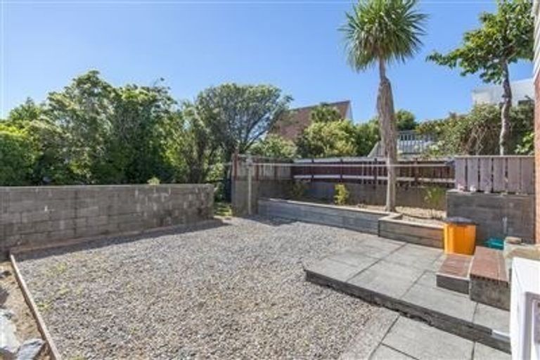 Photo of property in 2/8 Reading Street, Karori, Wellington, 6012