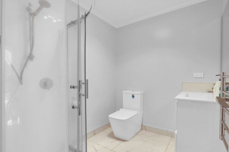 Photo of property in 1/105 Knighton Road, Hillcrest, Hamilton, 3216