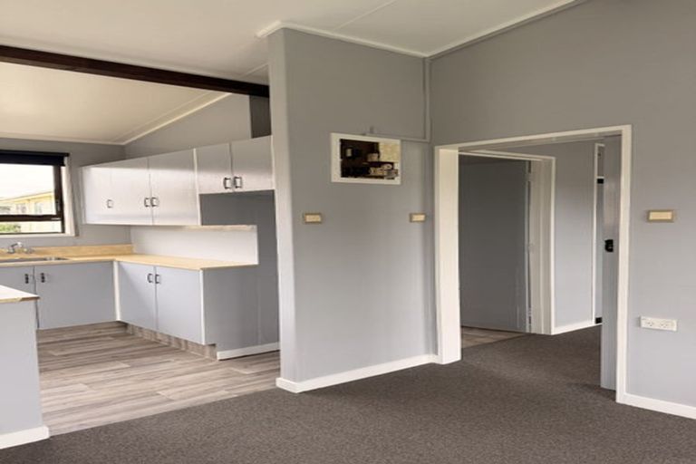 Photo of property in 1-12/71 Main Street, Mataura, 9712