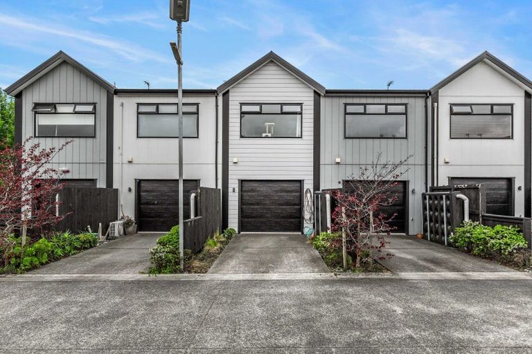 Photo of property in 6 Timbermill Road, Whenuapai, Auckland, 0618
