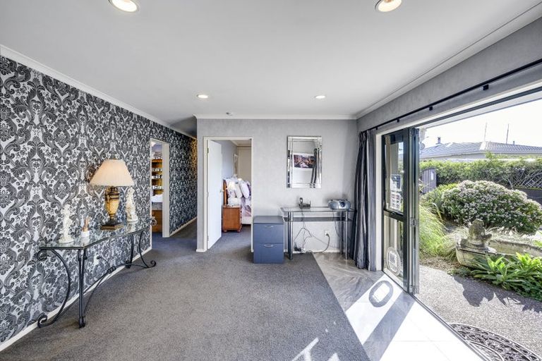 Photo of property in 224a Kennedy Road, Onekawa, Napier, 4110