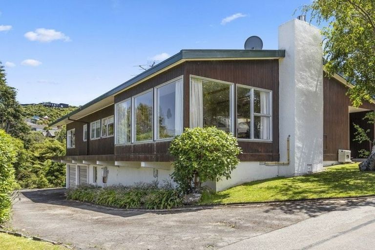 Photo of property in 50 Wairere Road, Belmont, Lower Hutt, 5010