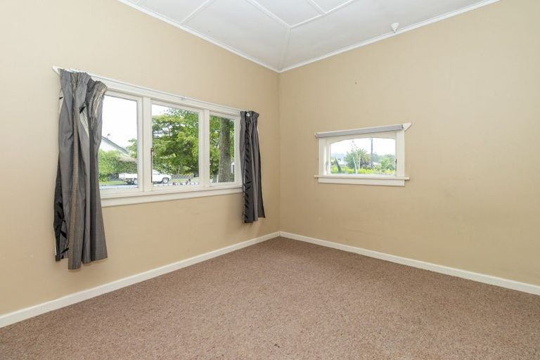 Photo of property in 83 Cox Street, Geraldine, 7930