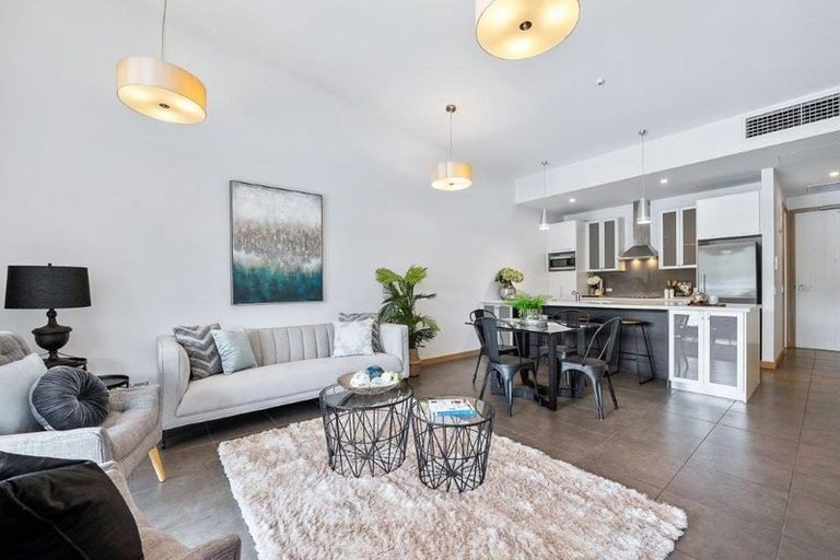 Photo of property in Urbis Apartments, 7/5 Raroa Road, Hutt Central, Lower Hutt, 5010