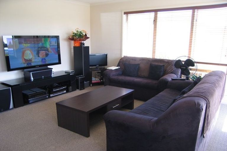 Photo of property in 49 Millennial Way, Orewa, 0931