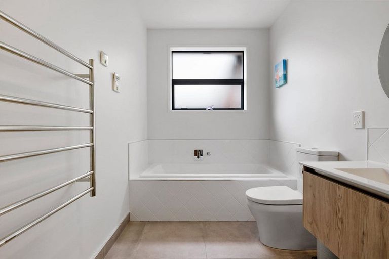 Photo of property in 3/30 Jarrett Terrace, Leamington, Cambridge, 3432