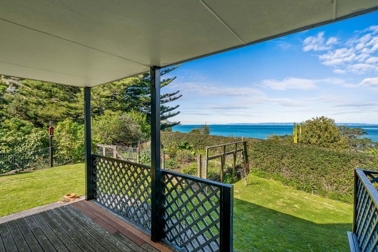 Photo of property in 63 Bay View Road, Whangarei Heads, Whangarei, 0174