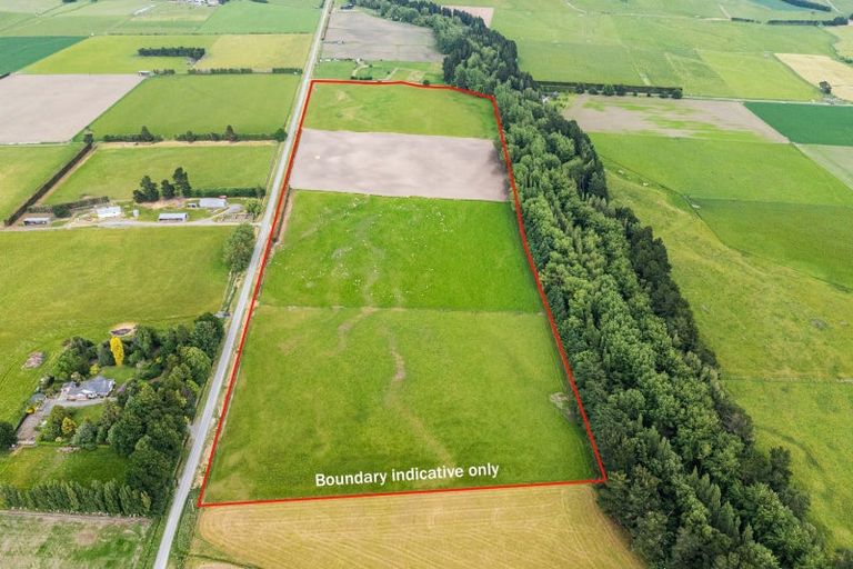 Photo of property in 260 School Road, Waimauku, 0881