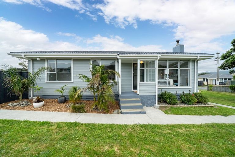 Photo of property in 2 Matatiro Street, Titahi Bay, Porirua, 5022
