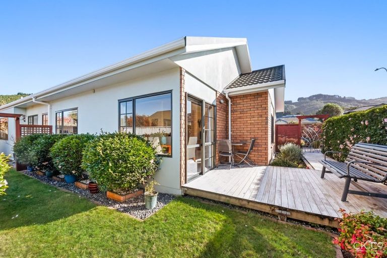 Photo of property in 11 Ormrod Grove, Riverstone Terraces, Upper Hutt, 5018