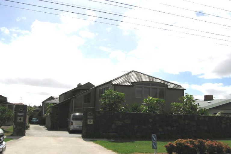 Photo of property in 4 Saltburn Road, Milford, Auckland, 0620