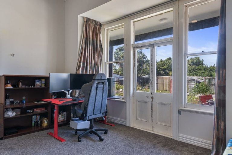 Photo of property in 24a Mckenzie Street, Levin, 5510