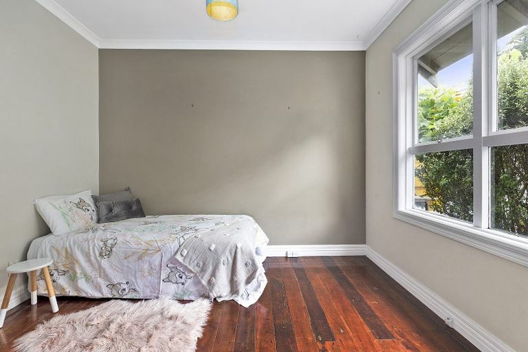 Photo of property in 32 Holloway Road, Aro Valley, Wellington, 6021