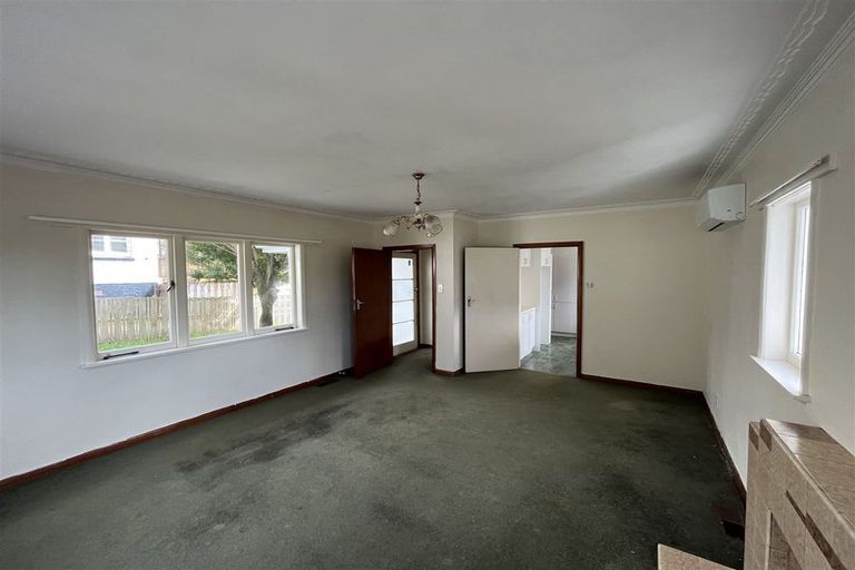 Photo of property in 55 Miro Street, New Lynn, Auckland, 0600