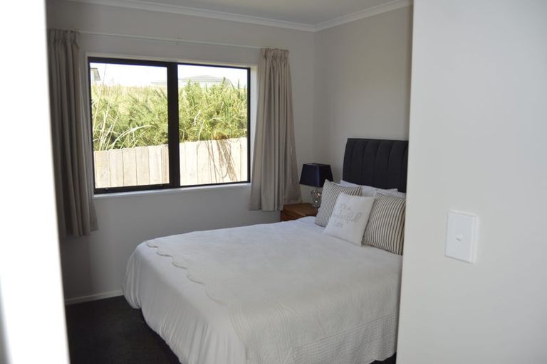 Photo of property in 25 Whale Bay Rise, Gulf Harbour, Whangaparaoa, 0930