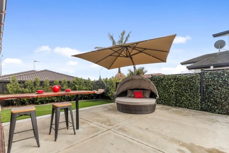 Photo of property in 9 Breon Place, Flat Bush, Auckland, 2016