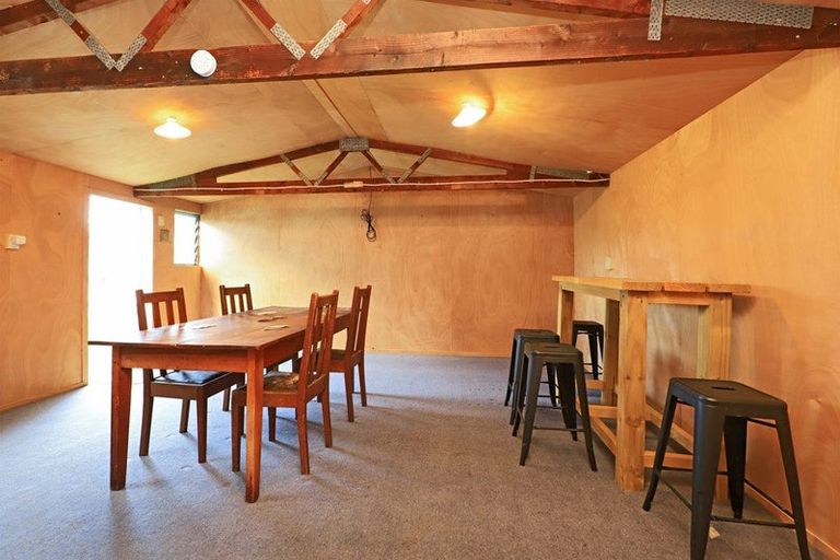 Photo of property in 20 Gillies Crescent, Waimarama, Havelock North, 4294