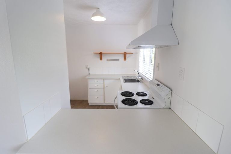 Photo of property in 19 Rehia Road, Massey, Auckland, 0614