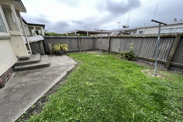 Photo of property in 22ab Milson Line, Roslyn, Palmerston North, 4414