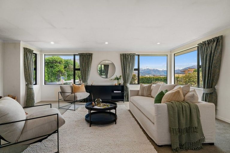 Photo of property in 4 Baker Grove, Wanaka, 9305