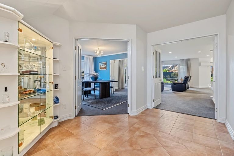 Photo of property in 140 Regent's Park Drive, Casebrook, Christchurch, 8051