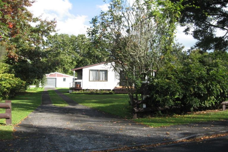 Photo of property in 5 Bridge Street, Tirau, 3410
