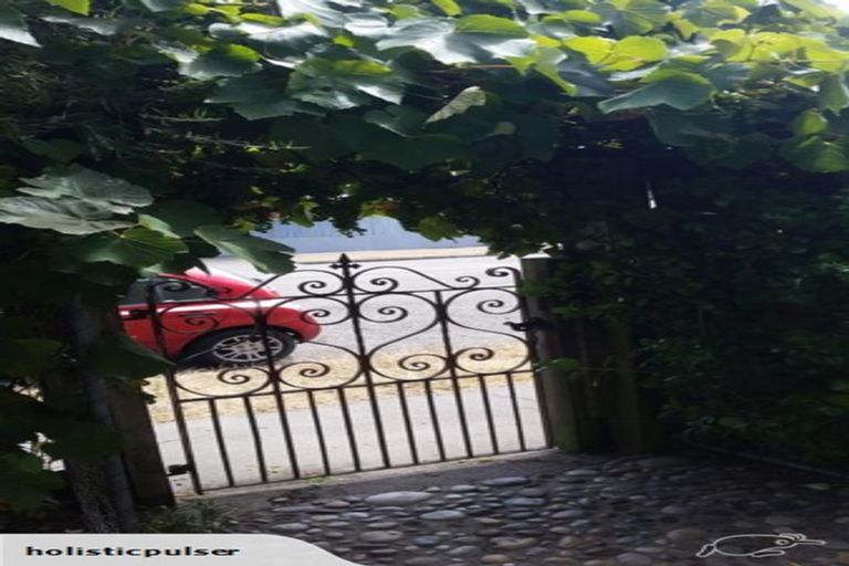 Photo of property in 36 England Street, Phillipstown, Christchurch, 8011