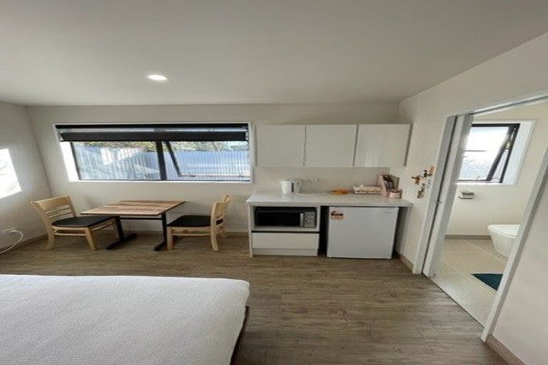 Photo of property in 48a Hooker Avenue, Bryndwr, Christchurch, 8053