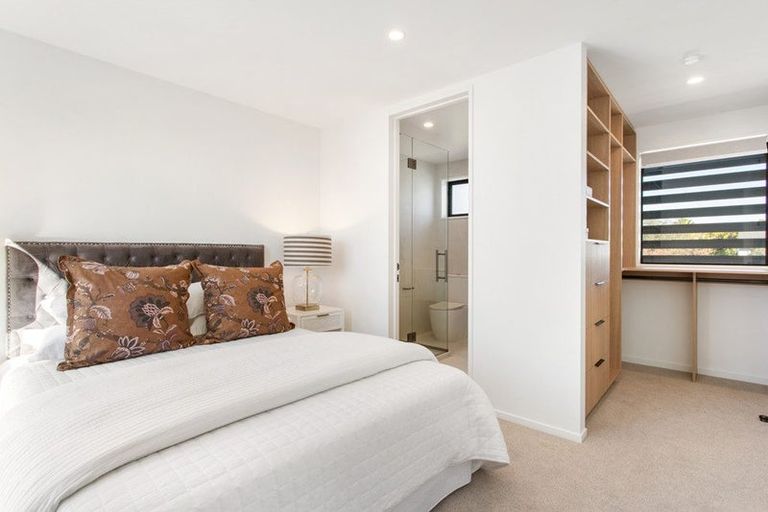 Photo of property in 2/34 Courtenay Street, St Albans, Christchurch, 8014