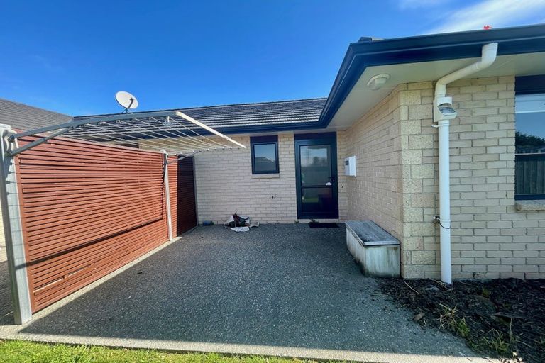 Photo of property in 8 Ian Peter Way, Otaki, 5512
