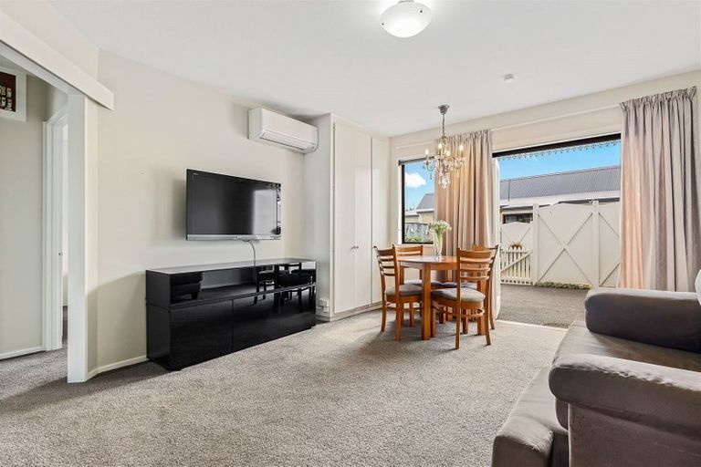 Photo of property in 49 Grantley Street, New Brighton, Christchurch, 8083