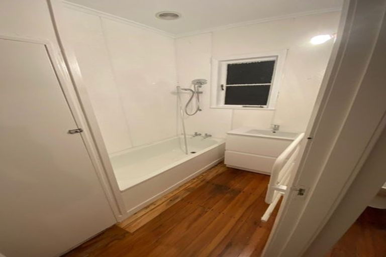 Photo of property in 35 Lovatt Crescent, Kensington, Whangarei, 0112