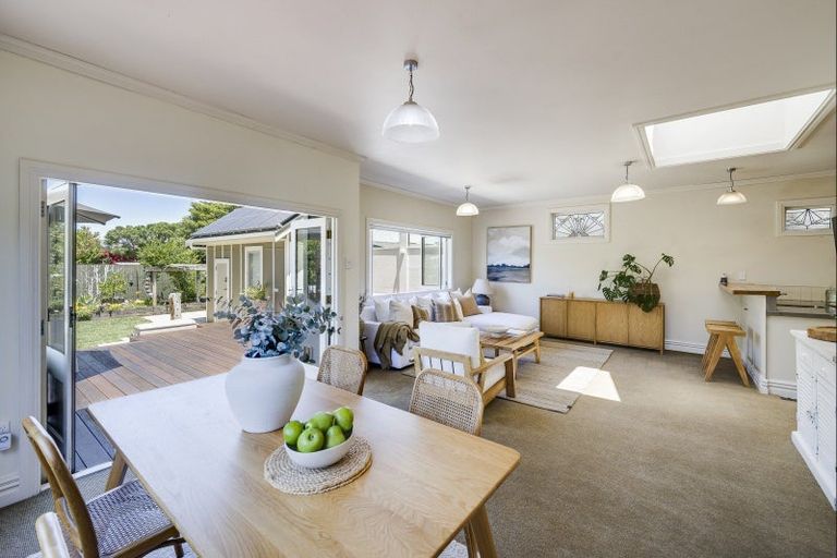 Photo of property in 14 Hall Street, Napier South, Napier, 4110