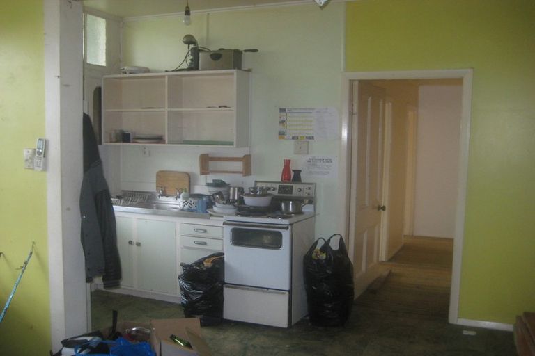 Photo of property in 31 Russell Street, Westport, 7825