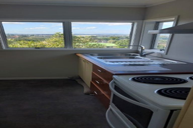 Photo of property in 12 Ruawai Road, Mount Wellington, Auckland, 1060