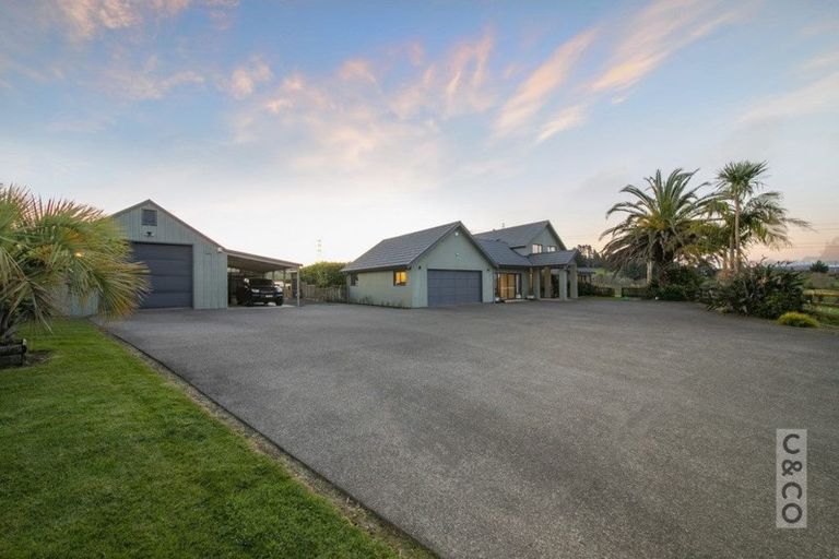 Photo of property in 53 Broadwood Rise, Kumeu, 0892