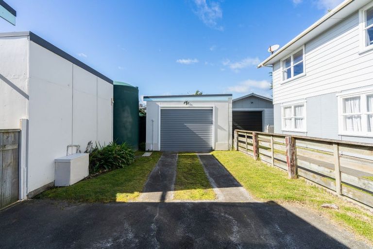 Photo of property in 76 Park Avenue, Waitarere Beach, Levin, 5510