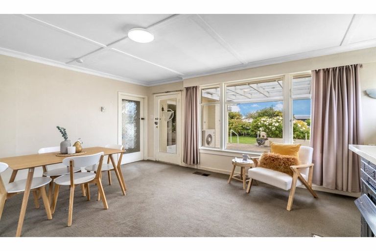 Photo of property in 327 Layard Street, Waverley, Invercargill, 9810