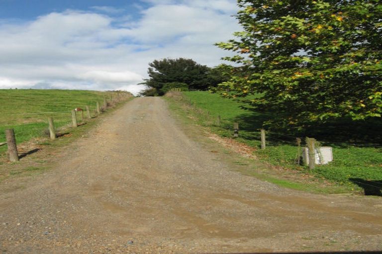 Photo of property in 10 Kittow Street, Tirau, 3410