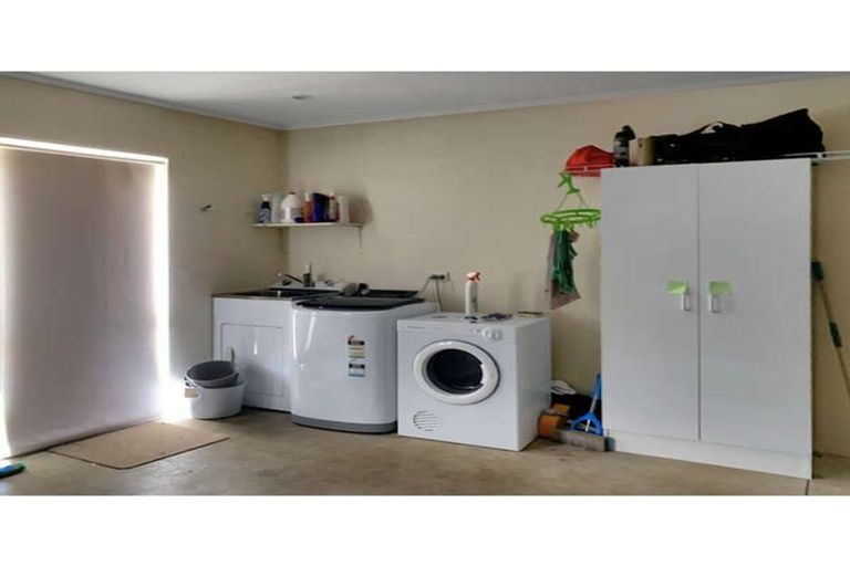 Photo of property in 4 Burnfield Way, Levin, 5510