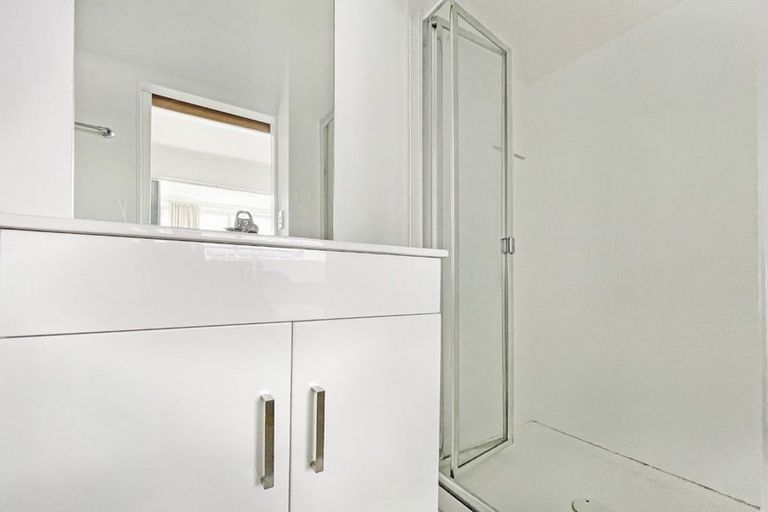 Photo of property in Regency Apartments, 3c/49 Manners Street, Te Aro, Wellington, 6011