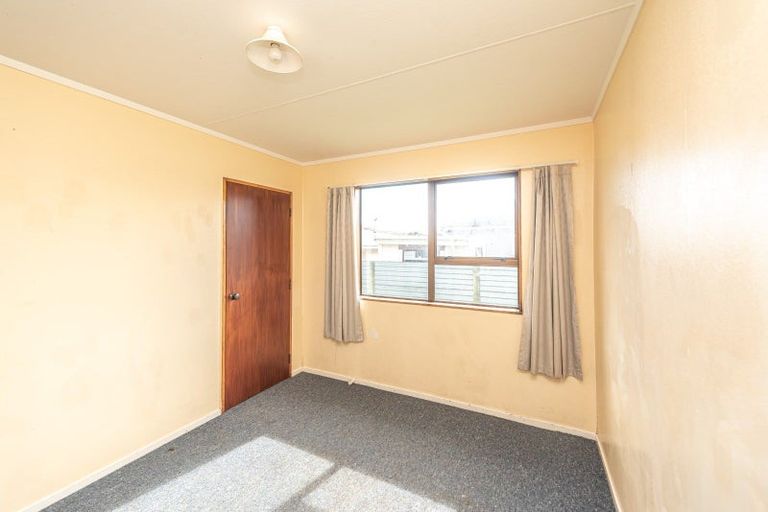 Photo of property in 35 Carson Street, Castlecliff, Whanganui, 4501