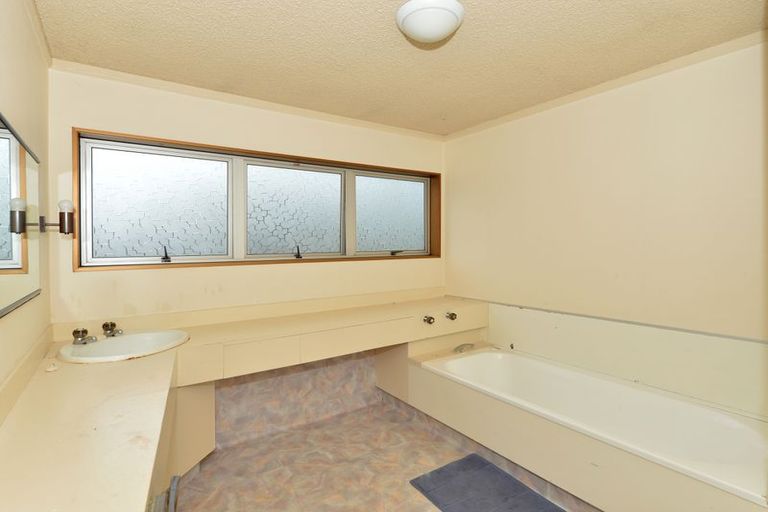 Photo of property in 229 Fairway Drive, Te Kamo, Whangarei, 0112