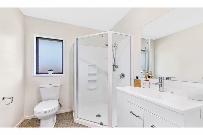 Photo of property in 34 Wallingford Crescent, Rolleston, 7615