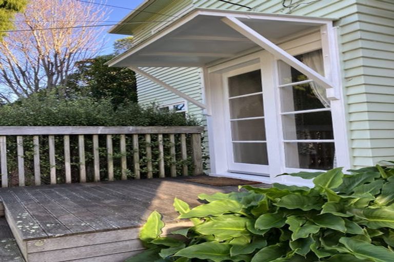 Photo of property in 1 Liardet Street, Vogeltown, Wellington, 6021