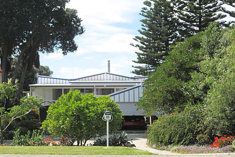 Photo of property in 35 Wairere Road, Wainui, Gisborne, 4010